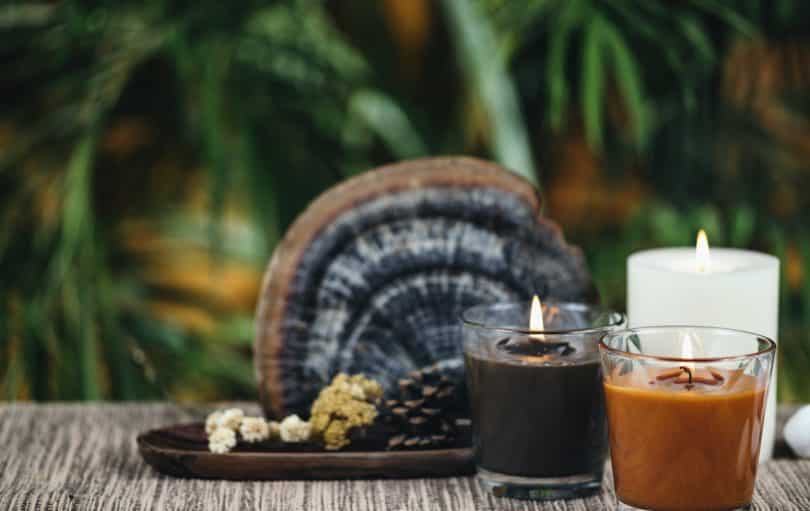 Aromatic Candles. Coffee and Sandalwood Scented Candles