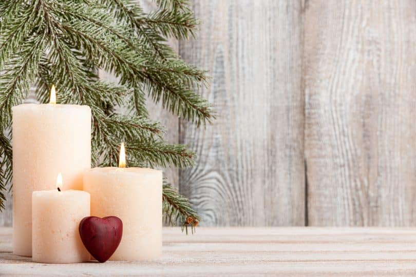 Finding the best wax for candle making can be a little tricky, especially if you're looking for natural solutions. Read on if you need help choosing!