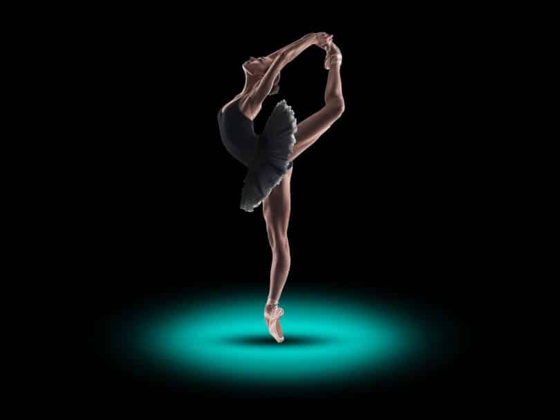 a picture of ballet dancer